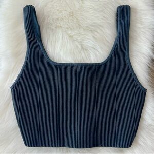 Babaton Sculpt Knit ribbed cropped tank top, gray size medium